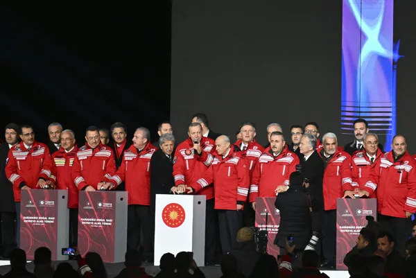 Karadeniz Doğal Gazı devrede! Başkan Recep Tayyip Erdoğan müjdeleri açıkladı