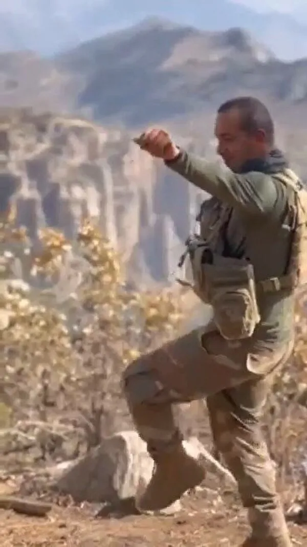 Pençe-Kilit şehidi Emre Sevinç'in operasyon öncesi çekilen son görüntüleri ortaya çıktı! Arkadaşları sosyal medyadan paylaştı - 4