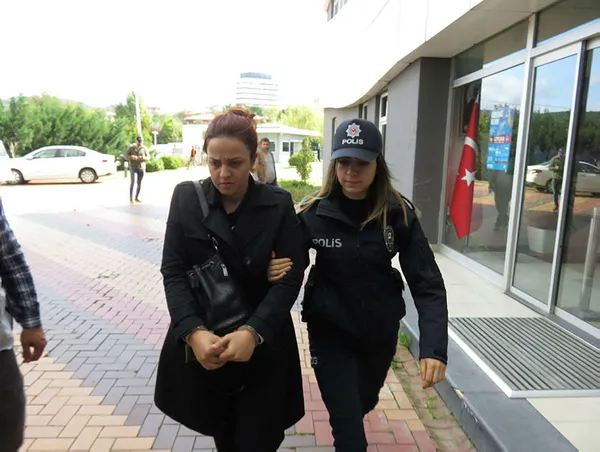 FETÖ/PDY terör örgütü elebaşı Gülen'in yeğeni gözaltına alındı - 1
