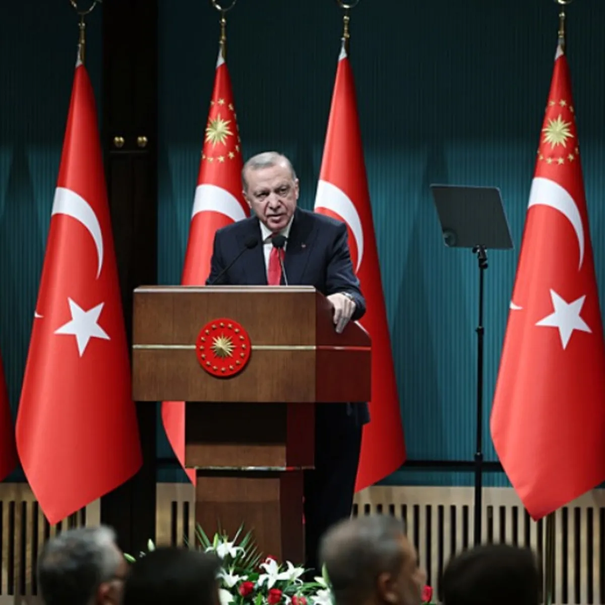 Kabinede kritik başlıklarla toplanıyor! Ana gündem Orta Doğu'daki gerilim