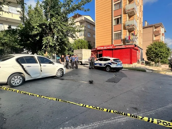 son-dakika-istanbul-maltepede-taciz-iddiasi-ortaligi-karistirdi-silahlar-cekildi-1660237940396.jpg