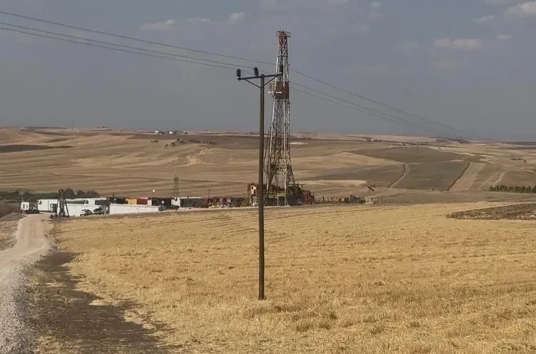 Diyarbakır Türkiye’nin yeni petrol üssü oluyor: 4 bin metre derinlikte tarihi keşif! Silvan-Bismil hattından ilk görüntüler geldi - 6