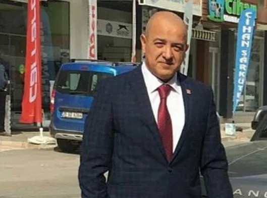 İzmir'de CHP'li yöneticiden İYİ Partili başkanın mekanına saldırı! Bu siyasi bir olaydır - 1