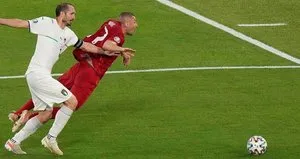 İşte Millilerimizin penaltı beklediği pozisyon!
