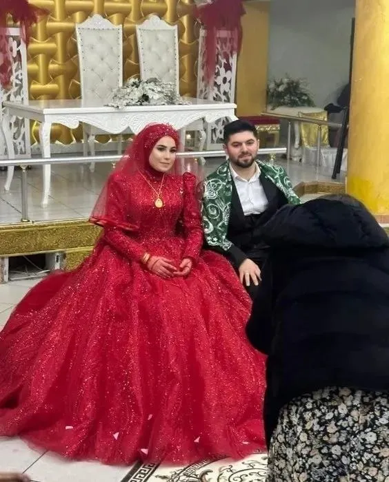 1703232435418.jpeg Balayında otel odasında sır ölüm! Çifti ölüme götüren ihmaller zinciri "pes" dedirtti - 4