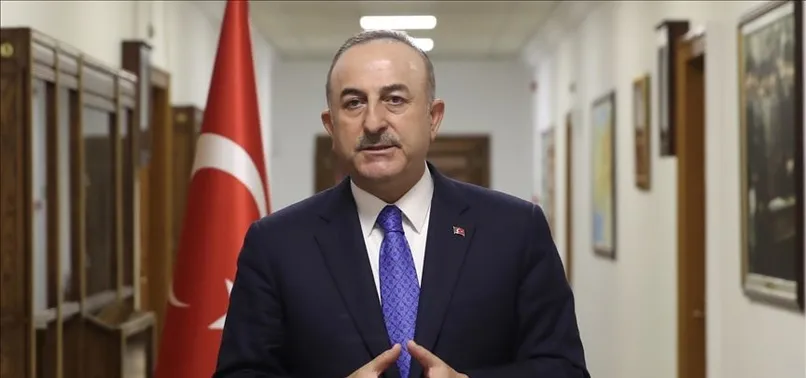 Son dakika: Dışişleri Bakanı Mevlüt Çavuşoğlu Fransız mevkidaşıyla görüştü! Masadaki konu terör örgütü PKK'nın Paris'teki şiddet olayları