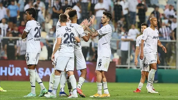 FB Antwerp maçı canlı izleme yolları! Fenerbahçe Antwerp maçı canlı şifresiz nasıl izlenir?