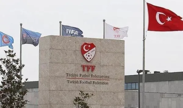 Süper Lig maçlarını hangi kanal yayınlayacak? Yayın ihalesinde flaş gelişme - 1