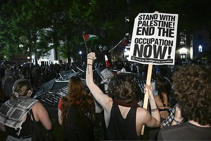 ABD’de Gazze eylemine polis müdahalesi! Öğrencilere ters kelepçe ve plastik mermi! Tutuklananların sayısı 2 binin üzerine çıktı