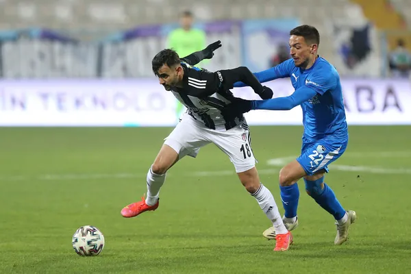 Rachid Ghezzal’den flaş Beşiktaş sözleri: Pozitifim