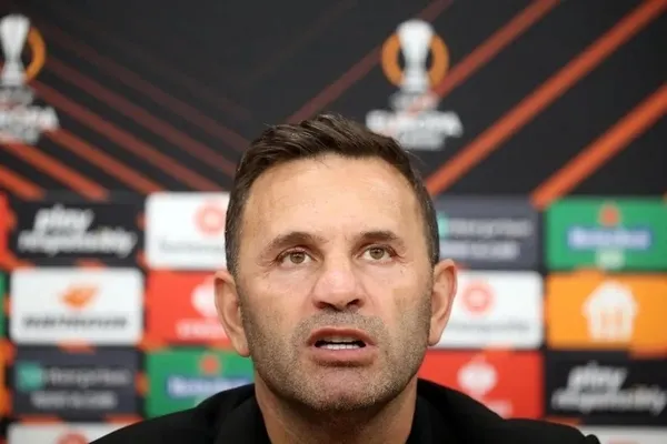 okan-buruk-prag-maci-oncesi-aciklamalarda-bulundu-kazanmak-icin-cikacagiz-1708543497449.jpeg Okan Buruk'tan Prag maçı öncesi kritik açıklamalar! Ziyech, Aurier ve Kaan Ayhan takıma ne zaman dönecek? Tarih verdi... - 2