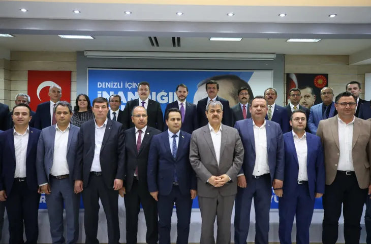 1583763561219.jpg Hazine ve Maliye Bakanı Berat Albayrak paylaştı: Tarihi mücadeleyi konuştuk - 3