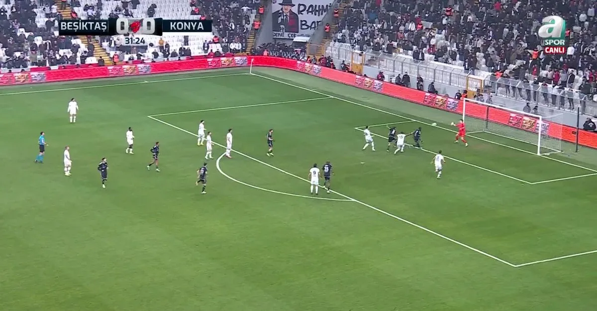 Beşiktaş 1-0 Konyaspor (Gol: Salih Uçan)