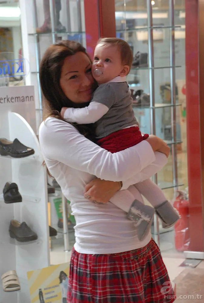 Sibel Can ve Hakan Ural'ın kızı Melisa Ural son haliyle yok artık dedirtti! 3