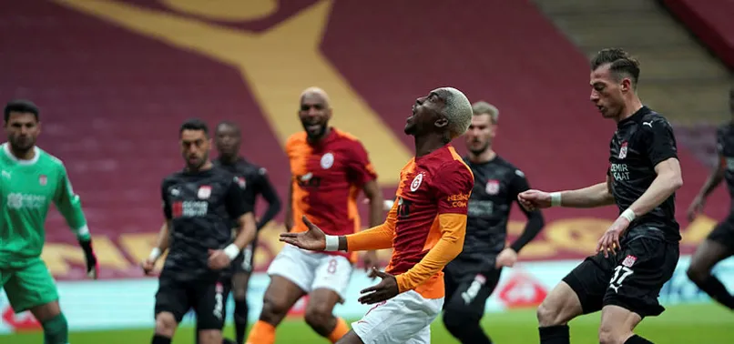Galatasaray evinde bir puana razı oldu I Galatasaray 2-2 Sivasspor (MAÇ SONUCU-ÖZET)