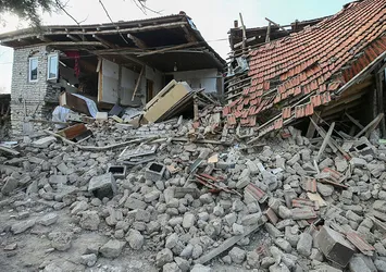 Denizli'de 24 saatte 483 artçı sarsıntı meydana geldi