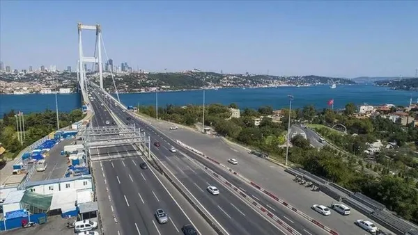 1631419732492.jpeg Yola çıkacaklar dikkat! İstanbul'da bazı yollar trafiğe kapatıldı - 1