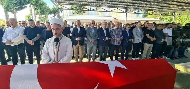 Siyasetçi İbrahim Halil Ural törenle son yolculuğuna uğurlandı
