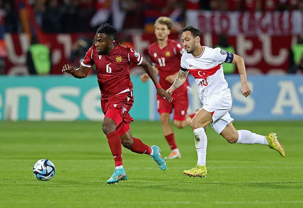 Türkiye Ermenistan’ı evinde 2-1 yendi! Euro 2024 yolunda kritik 3 puan MAÇ SONUCU ÖZET