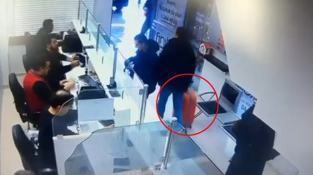 Güvenlik kamerasına yakalandılar