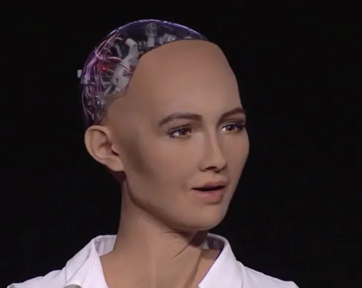 Robot Sophia kimdir, hangi ülkenin? Robot Sophia özellikleri neler, kaç yılında yapıldı?