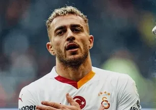 Galatasaraylı Barış Alper Yılmaz'ın annesiyle benzerliği şaşırttı! Tıpatıp aynısı...