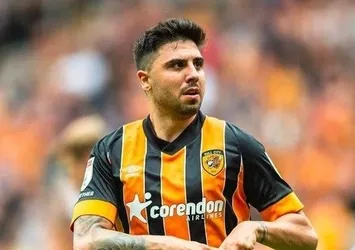 Ozan Tufan Beşiktaş yolunda! Hull City ile prensipte anlaşıldı