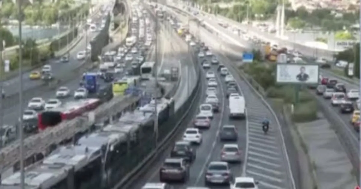 İstanbul'da sabah trafiği