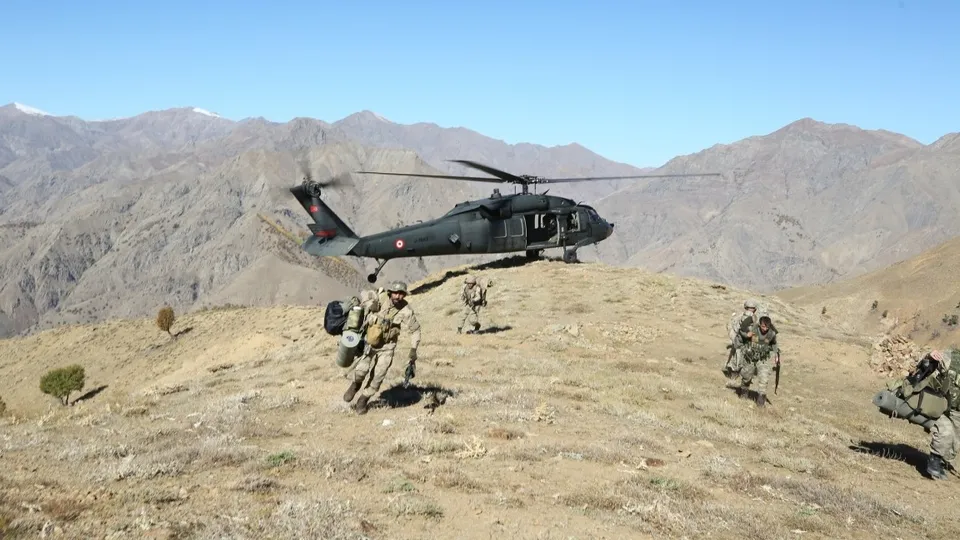 İşte "Kıran-5" Operasyonu'ndan kareler...