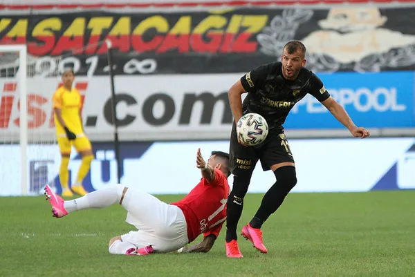 Göztepe 2-2 Gaziantep FK maç sonucu | Süper Lig 3. Hafta