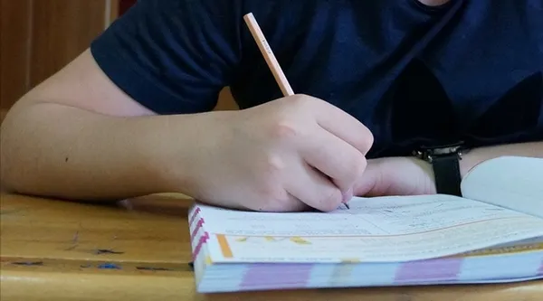 son-dakika-milli-egitim-bakanligi-duyurdu-yuz-yuze-sinavlar-ertelendi-iste-yeni-tarihler-1616523526604.jpg Son dakika: Milli Eğitim Bakanlığı duyurdu! Yüz yüze sınavlar ertelendi! İşte yeni tarihler - 2
