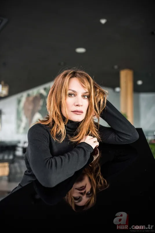 Ebru Cündübeyoğlu'nun kızı Duru davete damga vurdu! Güzelliğiyle annesini gölgede bıraktı 1