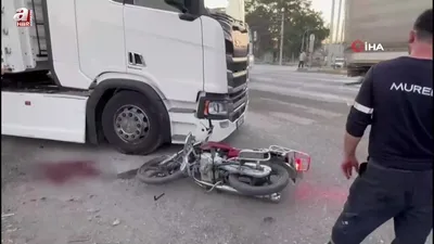 TIR ile motosiklet çarpıştı: 1 ölü