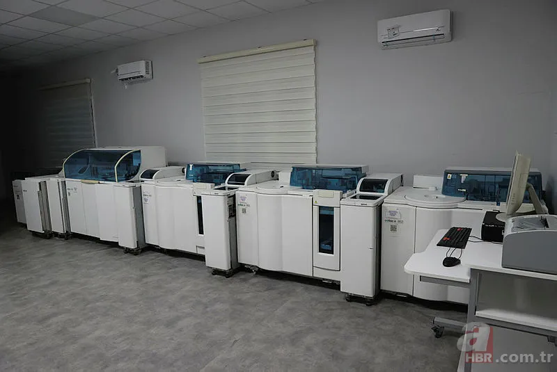 Başkan Erdoğan'dan depremzedeleri hedef alan muhaliflere fotoğraflı mesaj! "İnsanlık Merhamet Üzerine Kuruludur” 17