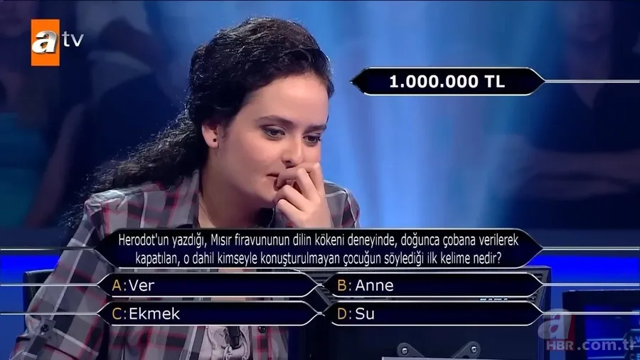 1 milyonluk sorunun cevabı ne? Kim Milyoner Olmak İster geçmişten günümüze tüm milyonluk sorular ve cevapları... 9