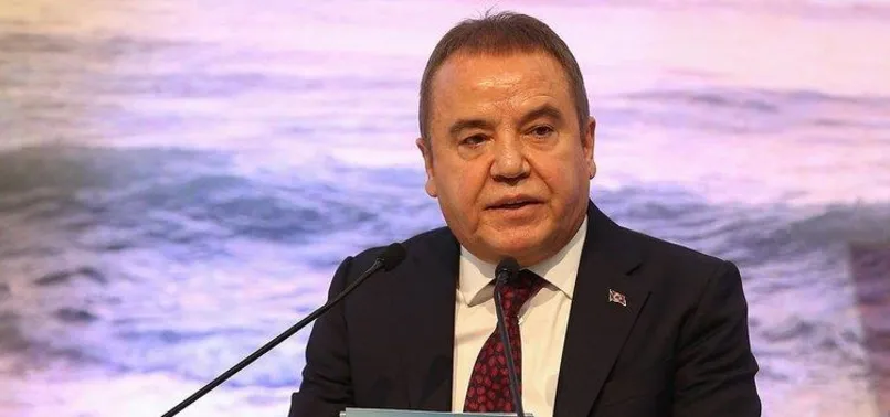 CHP'de FETÖ çatlağı! Altın Portakal'daki skandal sonrası CHP'li belediyeyi eleştiren Oktay Başaran'a ihraç talebi