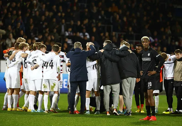 Dünya futbol tarihine geçtiler! Böylesine az rastlanır! UEFA Avrupa Ligi’nde rakipleriyle aynı puanı alan Sturm Graz Avrupa’ya veda etti