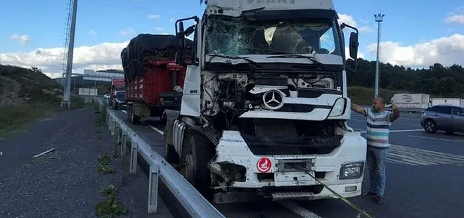 Kuzey Marmara otoyolunda feci kaza! Tır ile kamyon çarpıştı: 1 kişi ağır yaralandı