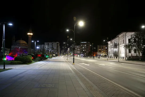 Hafta sonu yasak var mı? 29-30 Mayıs Cumartesi-Pazar sokağa çıkma yasağı olacak mı? Kısıtlama saatleri... - 3