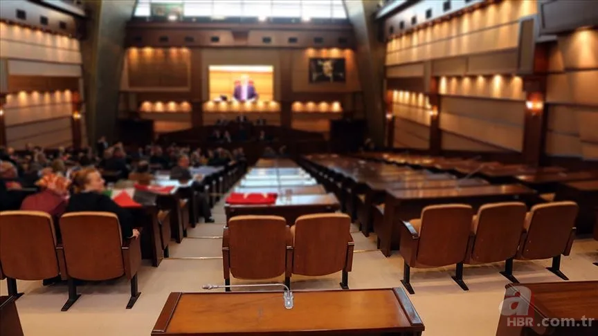 İBB Meclisi'nde toplu ulaşım zammı gündemde! AK Parti'li Gökkuş'tan tepki: Teklifi derhal geri çekin 3