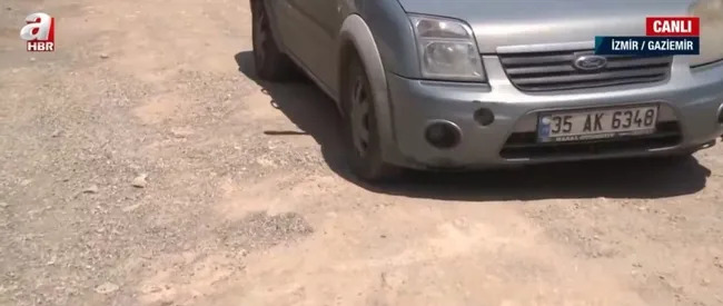İzmir Gaziemir’de yollar köstebek yuvasına döndü! Yollar neden yapılmıyor?