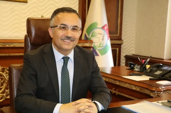 atama-kararlari-resmi-gazetede-yayimlandi-emniyet-genel-mudurlugune-erol-ayyildiz-atandi-erol-ayyildiz-kimdir-1687733574179.jpg