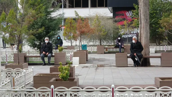 Türkiye’nin en batısındaki tek ’mavi’ şehir olan Uşak’a nazar değdi