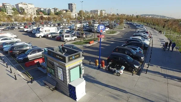 CHP’li İBB’den İSPARK’a yüzde 100 zam! 4 sene önce 1 TL olsun teklifi verdi
