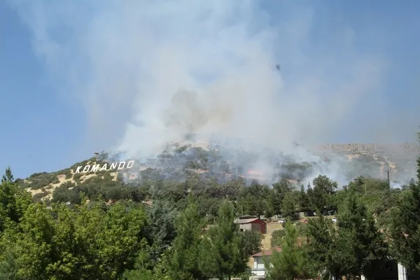 1659540481246.jpg Şırnak'ta jandarma komutanlığında patlama: 2 personel yaralandı - 3