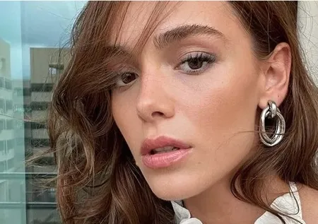 Hafsanur Sancaktutan kimdir, kaç yaşında, nereli? Hafsanur Sancaktutan hangi dizilerde oynadı?