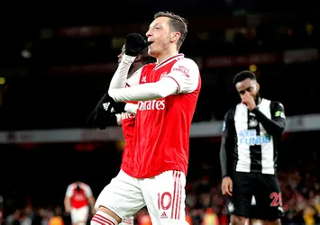Mesut Özil baba oldu