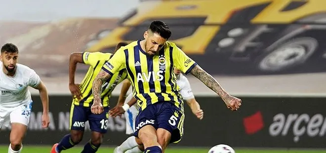 Fenerbahçeli yıldız Sosa ülkesine mi dönüyor? Estudiantes’ten açıklama geldi