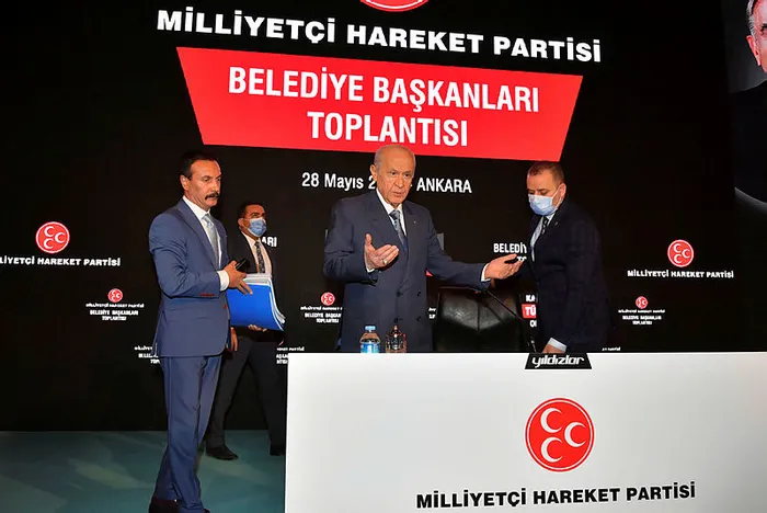 Son dakika: MHP Genel Başkanı Bahçeli partisinin belediye başkanları ile bir araya geldi - 2