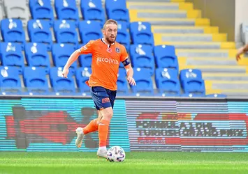 Son dakika | Edin Visca 2025'e kadar Başakşehir'de